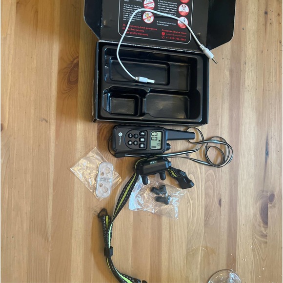 Dog obedience collar shock vibration sound shock turn off button. - Picture 5 of 7